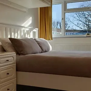https://villa-london-experience.brighton-hotels-england.com